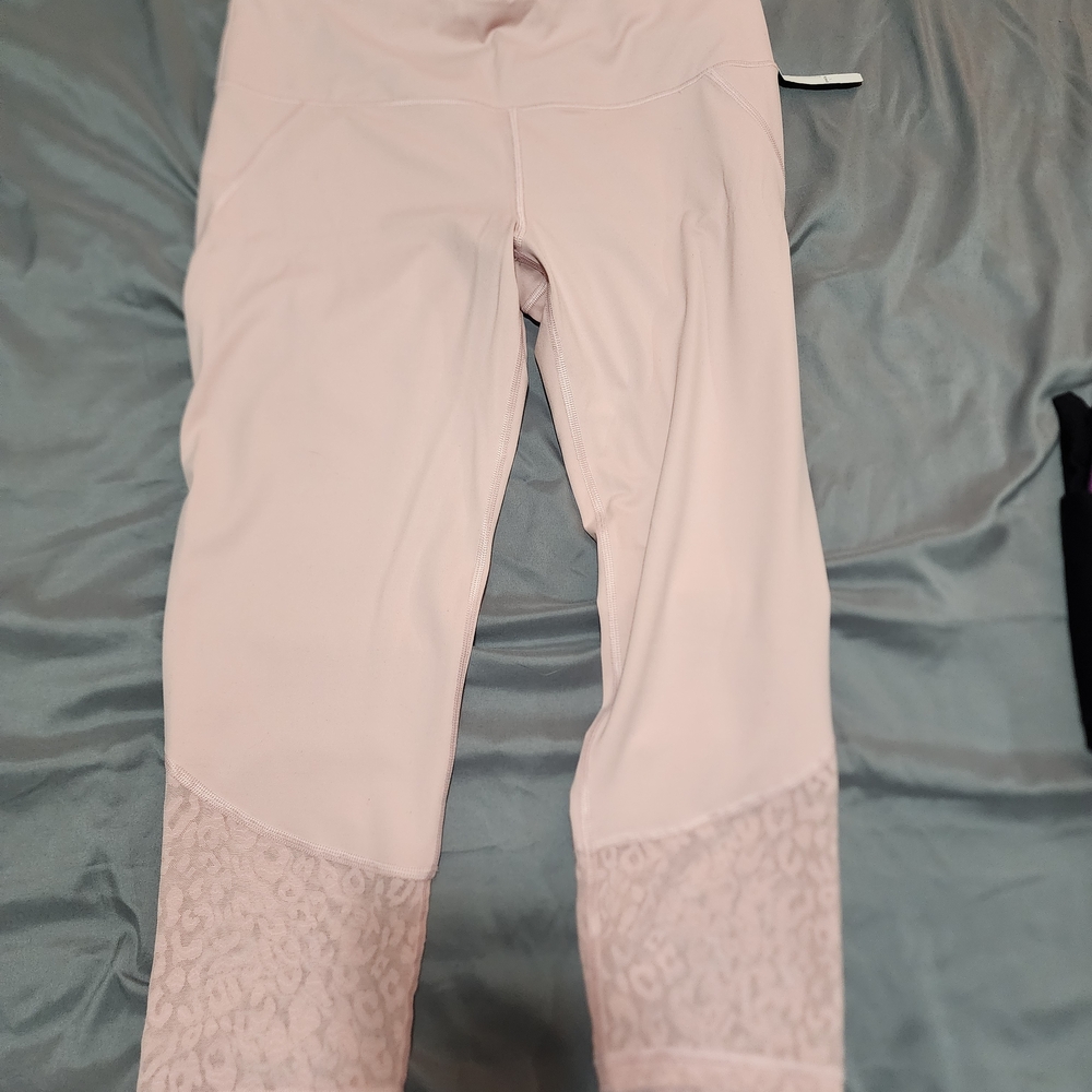 Victoria's Secret Light Pink Capris